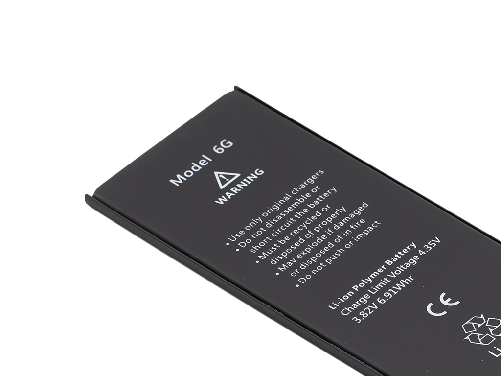 Proces výměny baterie u iPhonu 6 v servisu Praha 5